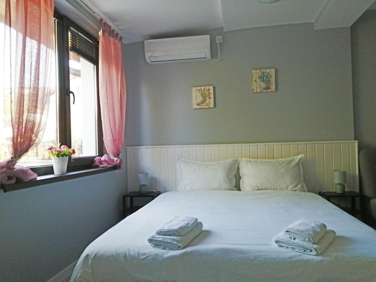La Piazza Hotel Choumen Extérieur photo