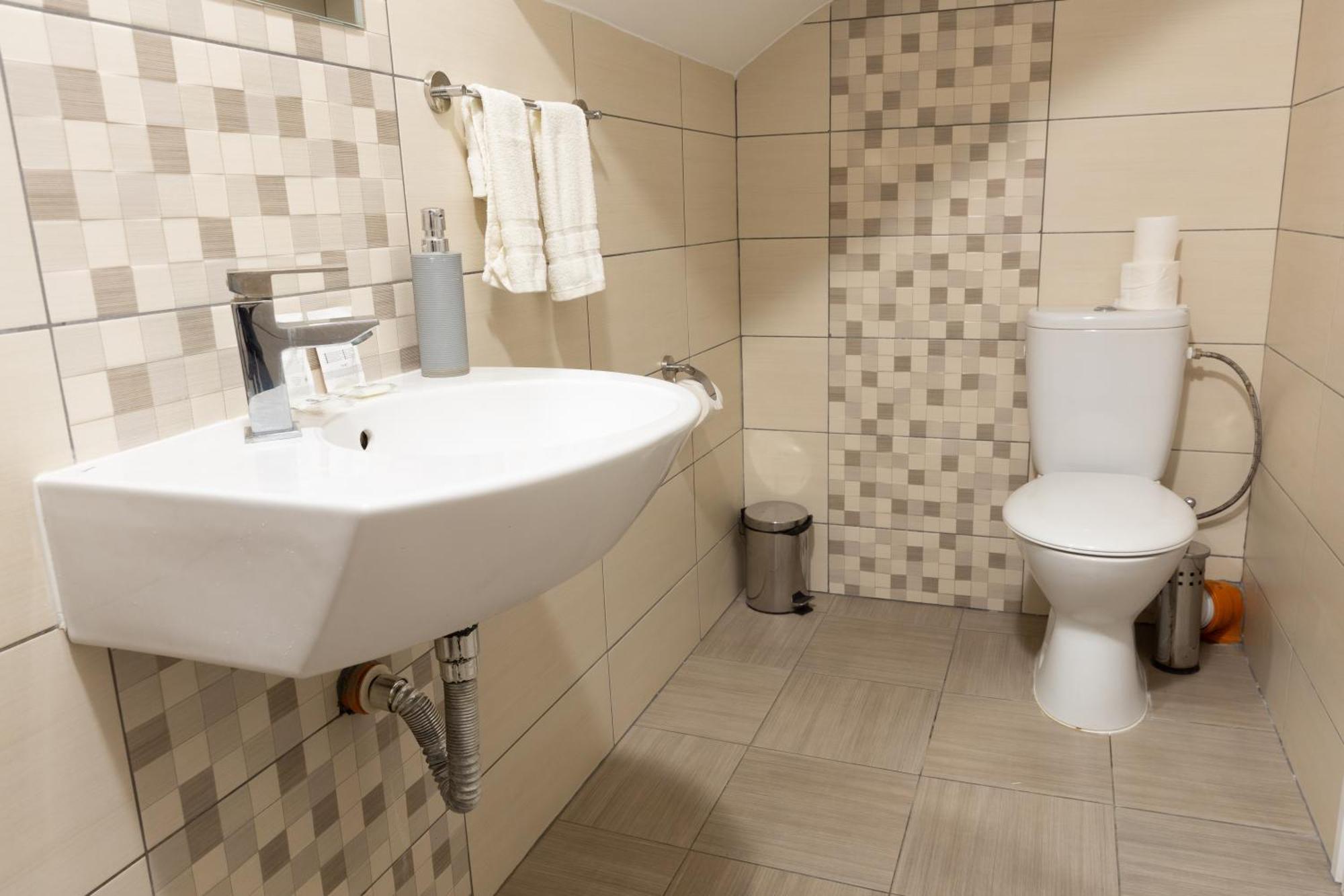 La Piazza Hotel Choumen Extérieur photo